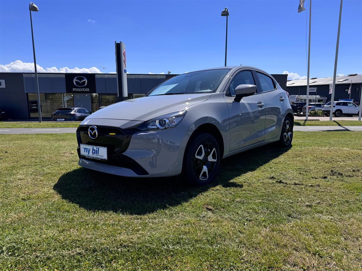 Mazda 2,