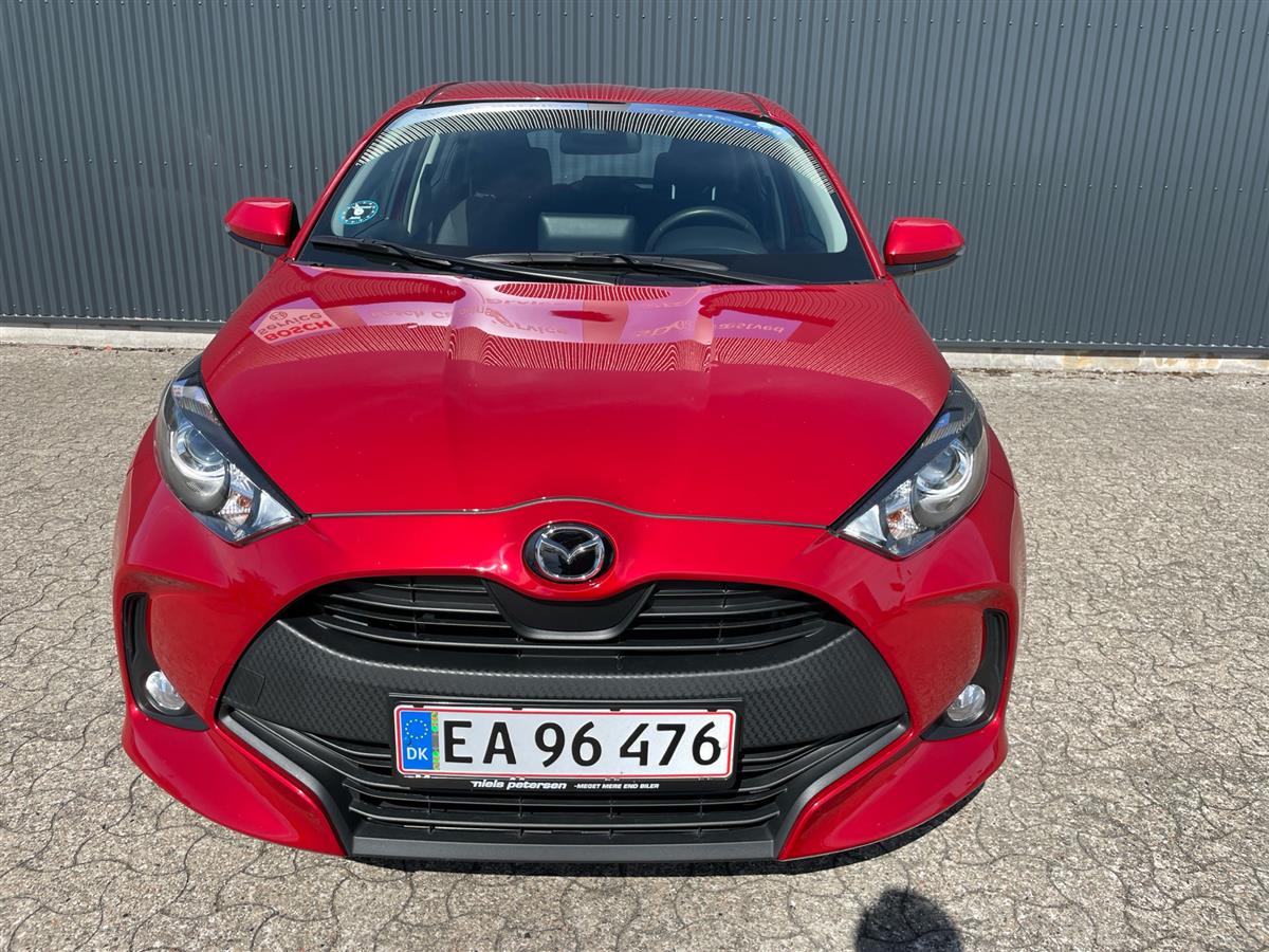 Mazda 2,