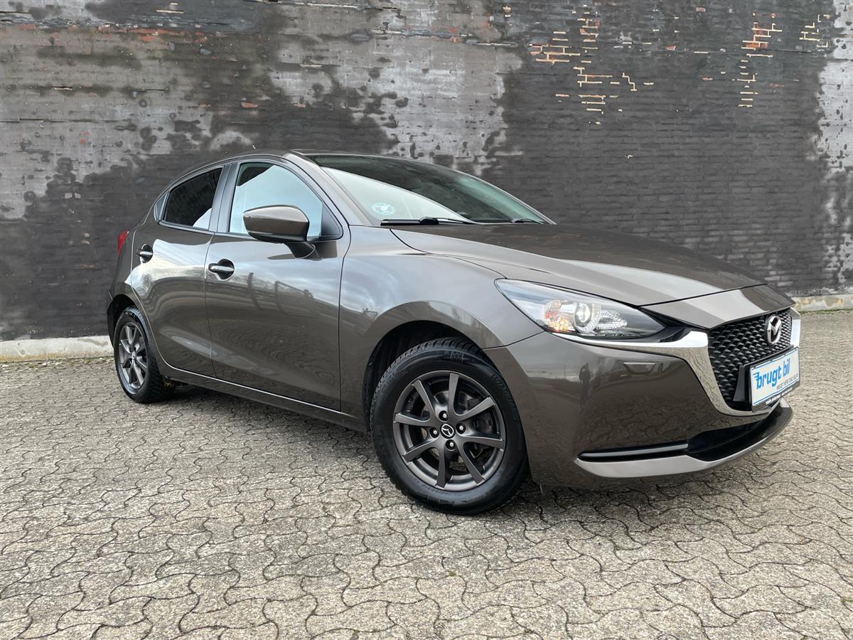 Mazda 2,