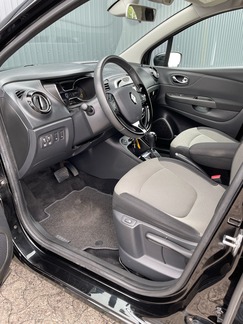 Renault Captur,